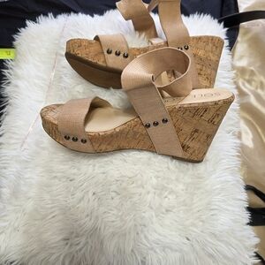 SOLE SOCIETY Beige Cork Wedge Sandals
